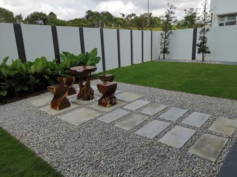Rumah Teres 2-Tingkat untuk Dijual di Taman Impian Emas (Skudai) - Ethan Gan - Garden - PropertyGuru.com.my