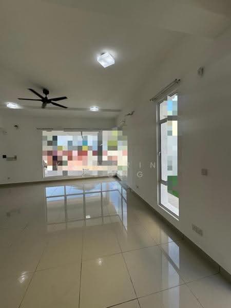 Semi-Detached House for Rent in Rawang (Selangor) - Katherine Leong - Living Room - PropertyGuru.com.my
