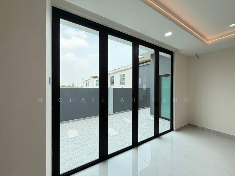 Semi-Detached House for Sale in Taman Mount Austin (Tebrau) - Michael Ah Kang - Interior - PropertyGuru.com.my