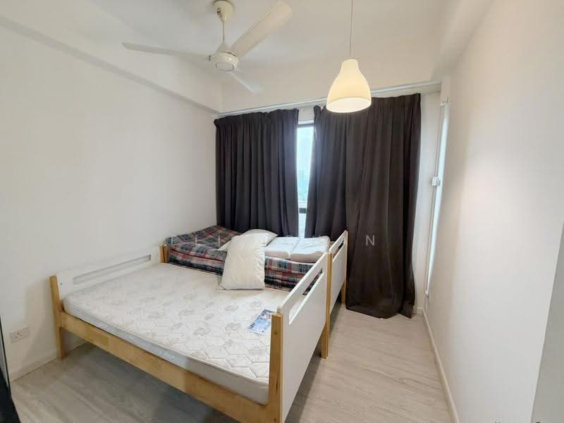 Kediaman Servis untuk Dijual di Three33 Residence - Eliz Chan - Bedroom - PropertyGuru.com.my