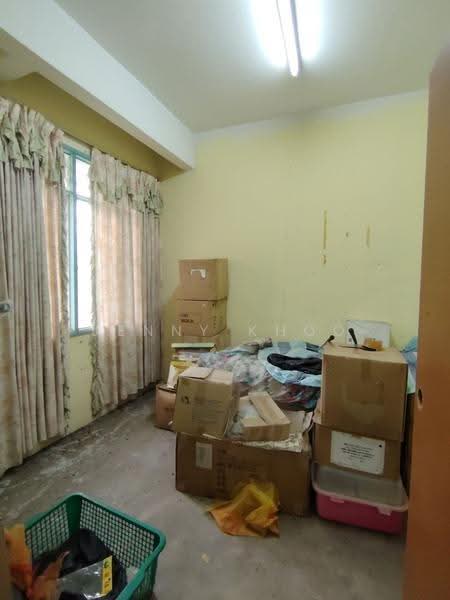 Rumah Teres 2-Tingkat untuk Dijual di Bukit Beruntung (Serendah) - Jenny Khoo - Interior - PropertyGuru.com.my