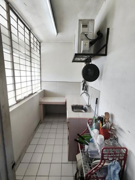 Apartment for Sale at Pangsapuri Nilam - Nick Ng - Kitchen - PropertyGuru.com.my