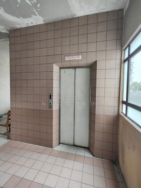 Apartment for Sale at Pangsapuri Nilam - Nick Ng - Corridor - PropertyGuru.com.my