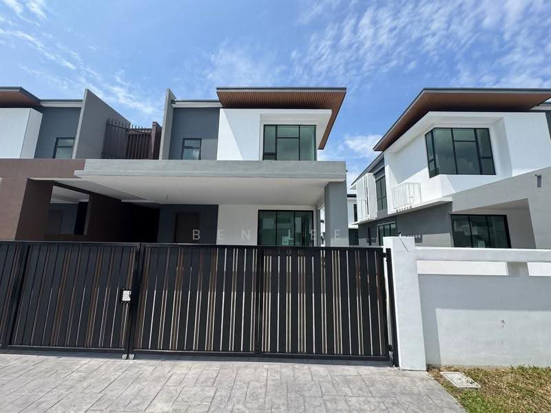 Semi-Detached House for Sale in Ulu Tiram (Johor) - Ben Lee - Exterior - PropertyGuru.com.my