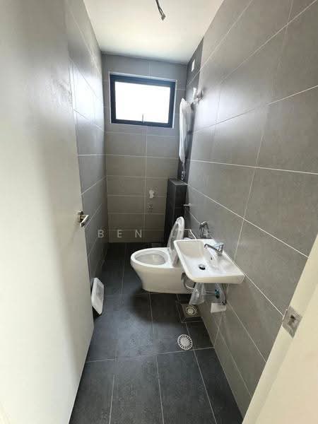 Semi-Detached House for Sale in Ulu Tiram (Johor) - Ben Lee - Bathroom - PropertyGuru.com.my