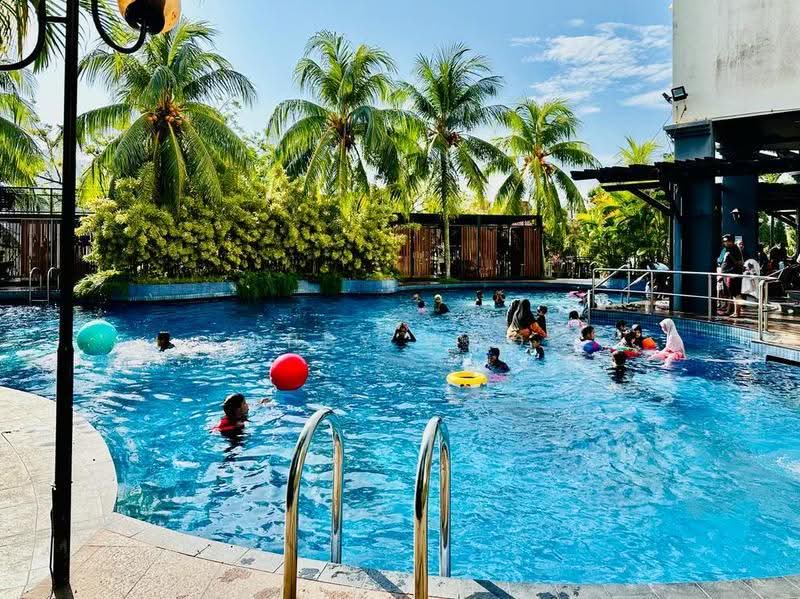 Apartment for Rent at Century Bay Apartment - Abby Woo - PropertyGuru.com.my