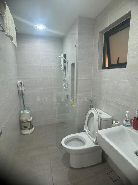 Service Residence for Rent at SouthPlace Residences @ Tropicana Metropark - Benedict Tan - Bathroom - PropertyGuru.com.my