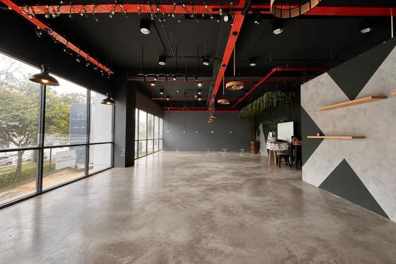 Shop / Office untuk Disewa di Bukit Jelutong (Shah Alam) - Izzaza Izzati - Interior - PropertyGuru.com.my