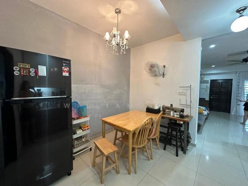2-storey Terraced House for Sale in Taman Setia Indah (Tebrau) - William Tay - Dining Room - PropertyGuru.com.my