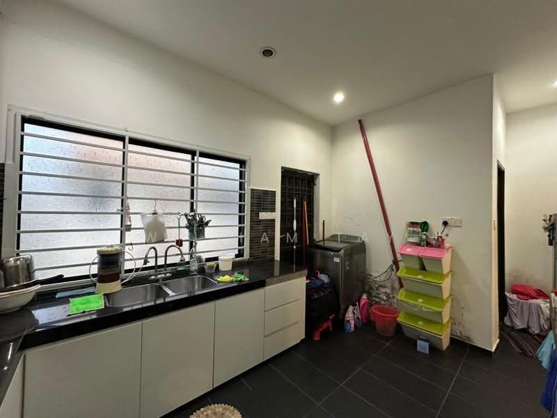 2-storey Terraced House for Sale in Taman Setia Indah (Tebrau) - William Tay - Kitchen - PropertyGuru.com.my