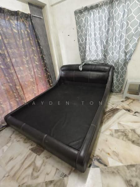 Pangsapuri untuk Dijual di Pangsapuri Senja - Jayden Tong - Bedroom - PropertyGuru.com.my