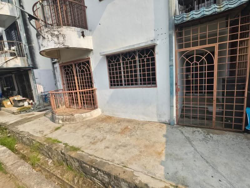 Pangsapuri untuk Dijual di Pangsapuri Senja - Jayden Tong - Exterior - PropertyGuru.com.my