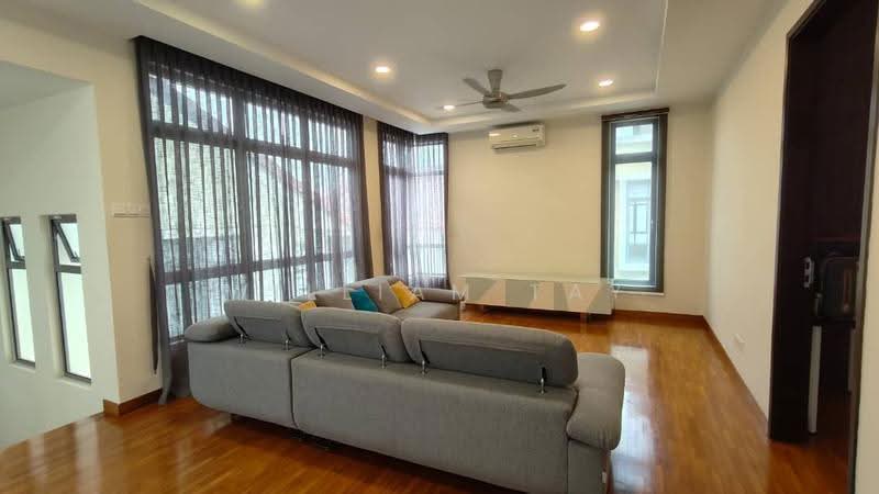 Rumah Berkembar untuk Dijual di Taman Impian Emas (Skudai) - William Tay - Living Room - PropertyGuru.com.my