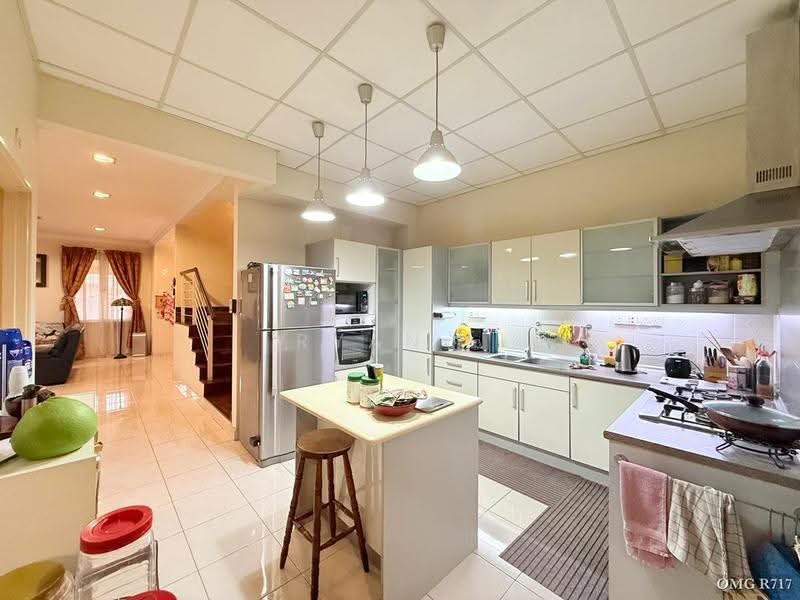 Rumah Berkembar untuk Dijual di Setia Alam (Selangor) - Ryan . - Kitchen - PropertyGuru.com.my