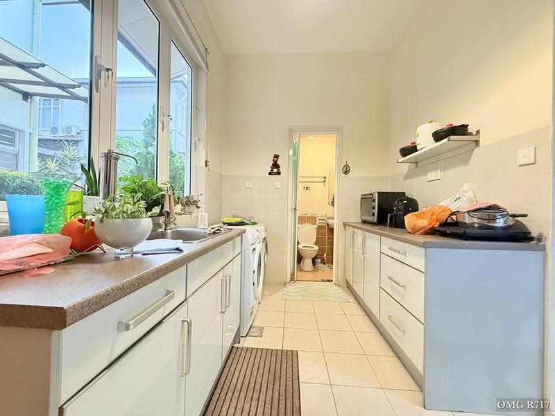 Rumah Berkembar untuk Dijual di Setia Alam (Selangor) - Ryan . - Kitchen - PropertyGuru.com.my