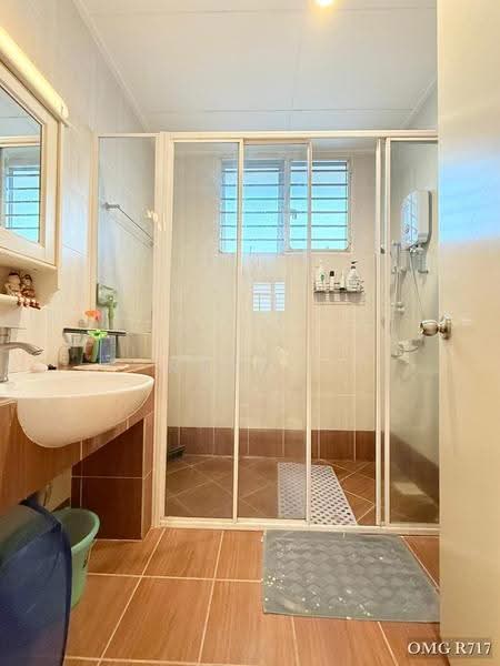 Rumah Berkembar untuk Dijual di Setia Alam (Selangor) - Ryan . - Bathroom - PropertyGuru.com.my