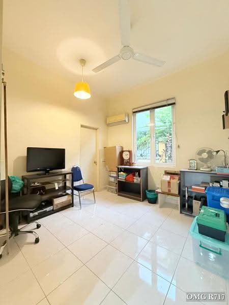 Rumah Berkembar untuk Dijual di Setia Alam (Selangor) - Ryan . - Living Room - PropertyGuru.com.my