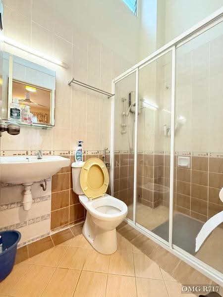 Rumah Berkembar untuk Dijual di Setia Alam (Selangor) - Ryan . - Bathroom - PropertyGuru.com.my