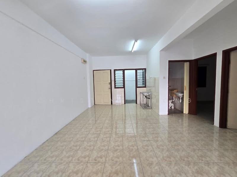 Pangsapuri untuk Dijual di Pandan Court - Christine Chong - Living Room - PropertyGuru.com.my