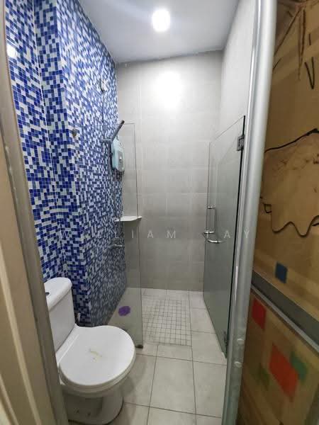 Rumah Kluster untuk Dijual di Taman Adda Heights (Tebrau) - William Tay - Bathroom - PropertyGuru.com.my