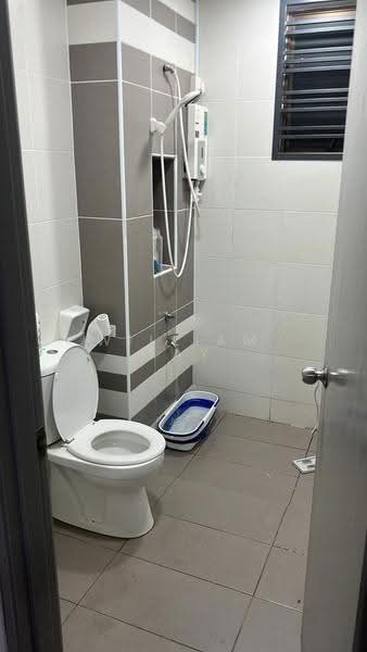 2-storey Terraced House for Sale in Bandar Dato Onn (Tebrau) - William Tay - Bathroom - PropertyGuru.com.my