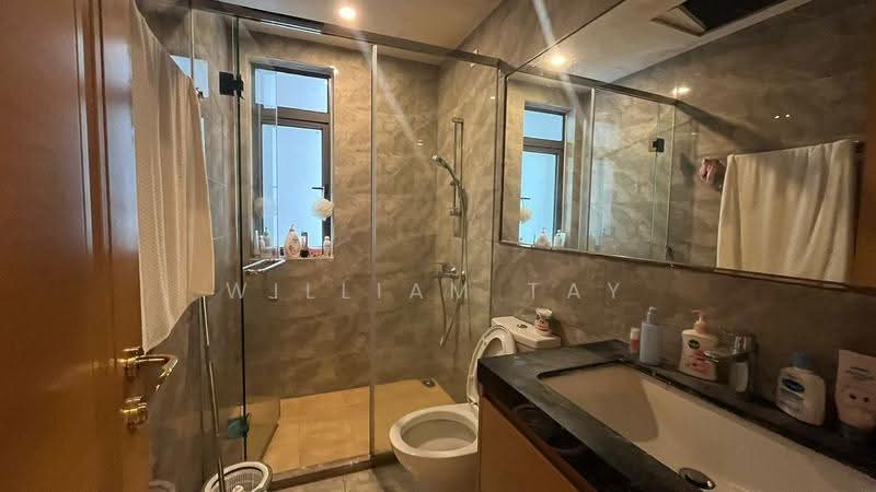 Service Residence for Sale at R&F Princess Cove Phase 1 - William Tay - Bathroom - PropertyGuru.com.my