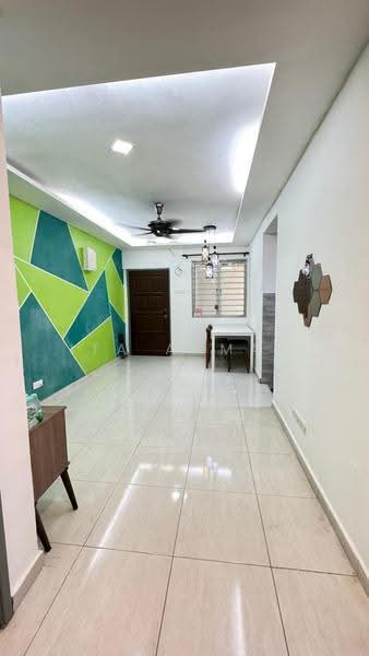 Apartment for Sale at Enggang Apartment - ITA AHMAT - Living Room - PropertyGuru.com.my