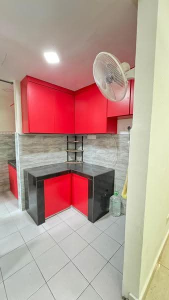 Apartment for Sale at Enggang Apartment - ITA AHMAT - Kitchen - PropertyGuru.com.my