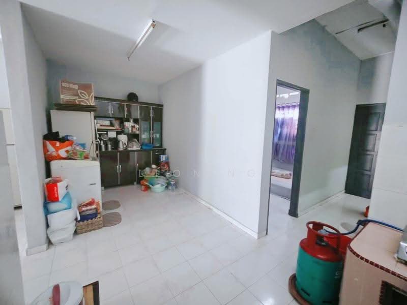 1-storey Terraced House for Sale in Skudai (Johor) - Leon Ng - Kitchen - PropertyGuru.com.my