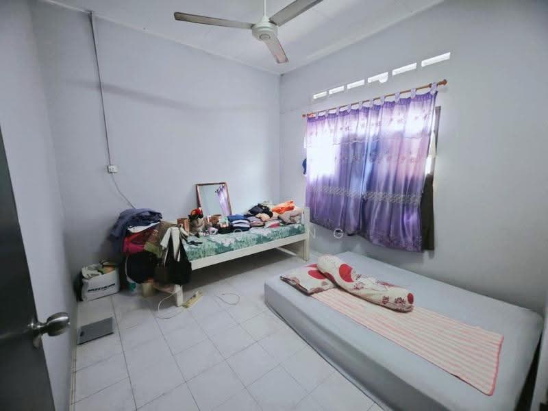 1-storey Terraced House for Sale in Skudai (Johor) - Leon Ng - Bedroom - PropertyGuru.com.my
