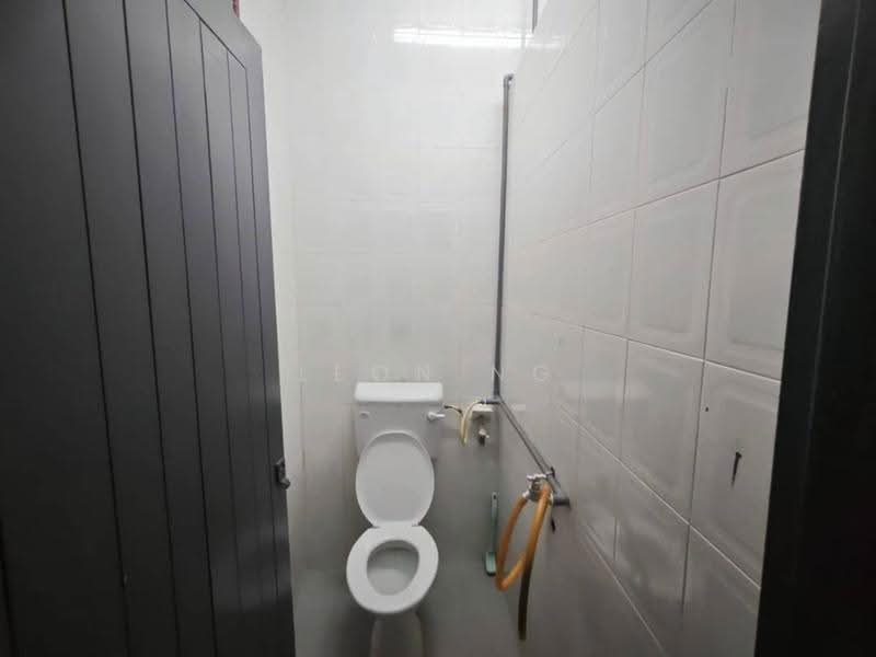 1-storey Terraced House for Sale in Skudai (Johor) - Leon Ng - Bathroom - PropertyGuru.com.my