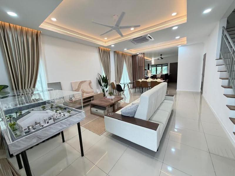 2-storey Terraced House for Sale in Dengkil (Selangor) - Yantie Qaleesya - Living Room - PropertyGuru.com.my