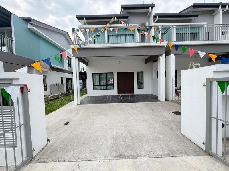 2-storey Terraced House for Sale in Dengkil (Selangor) - Yantie Qaleesya - Exterior - PropertyGuru.com.my