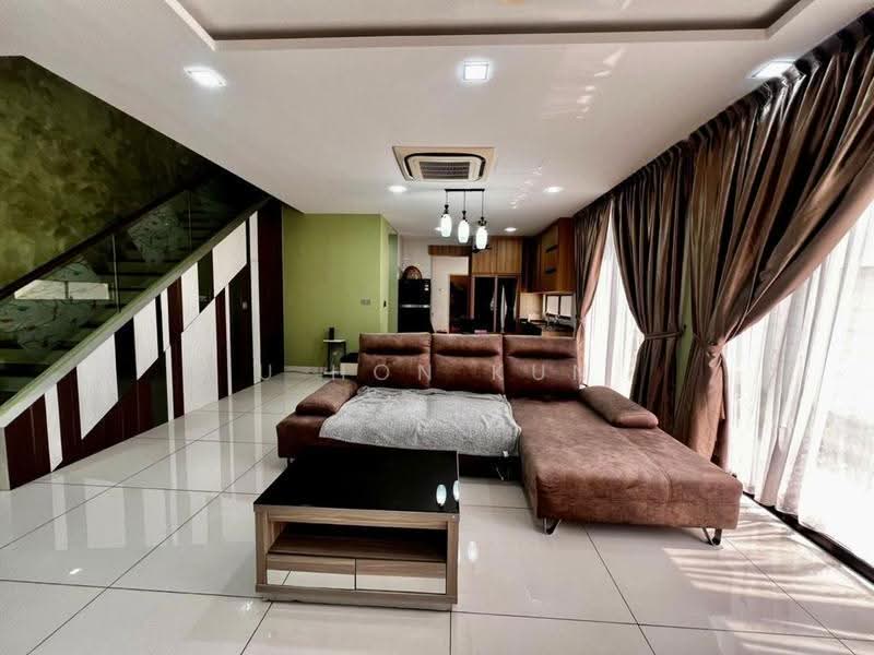 Rumah Kluster untuk Disewa di Horizon Hills (Iskandar Puteri (Nusajaya)) - U Hon Kun - Living Room - PropertyGuru.com.my