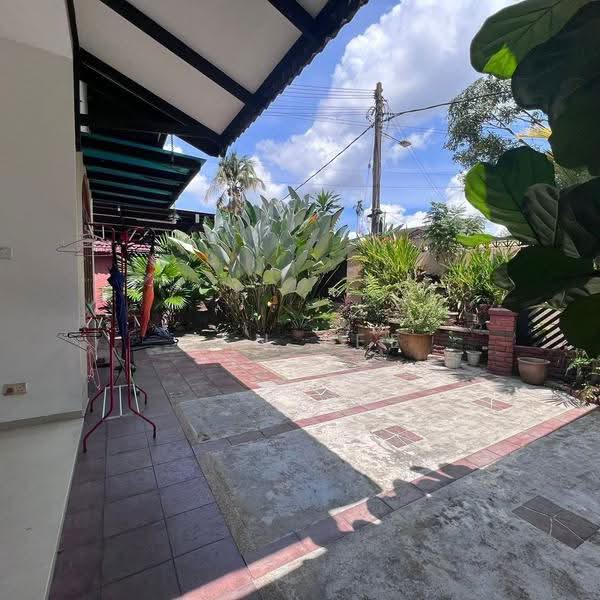 Bungalow House untuk Dijual di Taman Melodies (Johor Bahru) - Ben Lee - Exterior - PropertyGuru.com.my