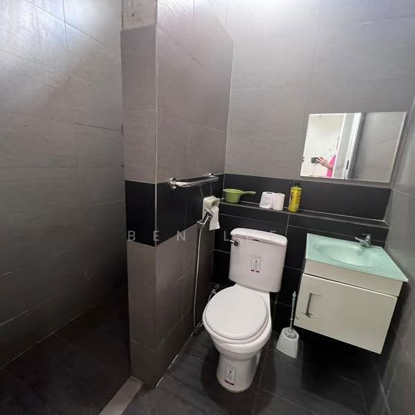 Bungalow House untuk Dijual di Taman Melodies (Johor Bahru) - Ben Lee - Bathroom - PropertyGuru.com.my
