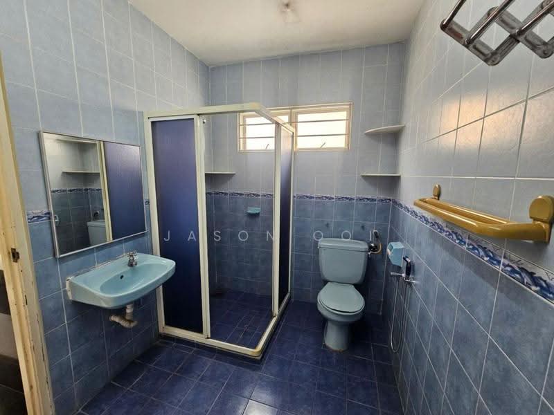 Rumah Teres 2-Tingkat untuk Dijual di Usj 3a (Subang Jaya) - Jason Ooi - Bathroom - PropertyGuru.com.my