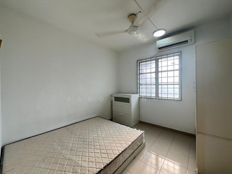 Kondominium untuk Disewa di Genting Court Condominium - Aaron Ong - Bedroom - PropertyGuru.com.my