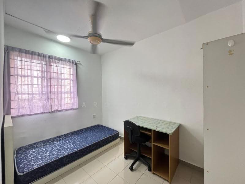 Kondominium untuk Disewa di Genting Court Condominium - Aaron Ong - Bedroom - PropertyGuru.com.my