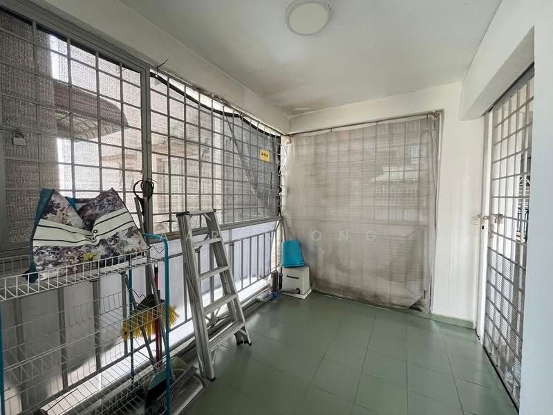 Kondominium untuk Disewa di Genting Court Condominium - Aaron Ong - Balcony - PropertyGuru.com.my