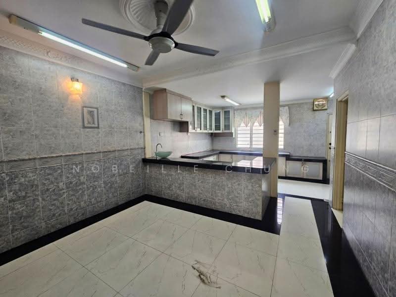 Rumah Teres 2-Tingkat untuk Dijual di Usj 3a (Subang Jaya) - Nobeille Chung - Kitchen - PropertyGuru.com.my