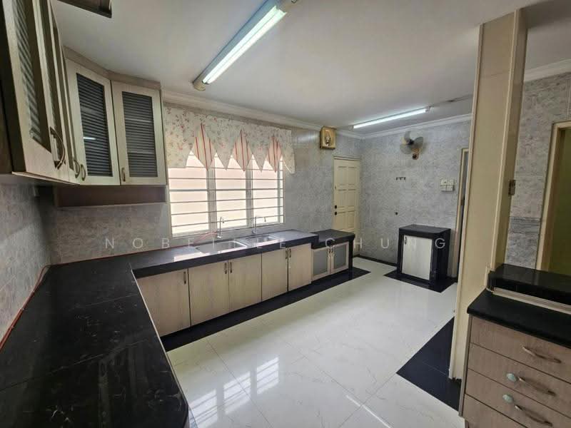 Rumah Teres 2-Tingkat untuk Dijual di Usj 3a (Subang Jaya) - Nobeille Chung - Kitchen - PropertyGuru.com.my