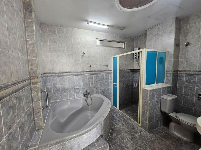 Rumah Teres 2-Tingkat untuk Dijual di Usj 3a (Subang Jaya) - Nobeille Chung - Bathroom - PropertyGuru.com.my