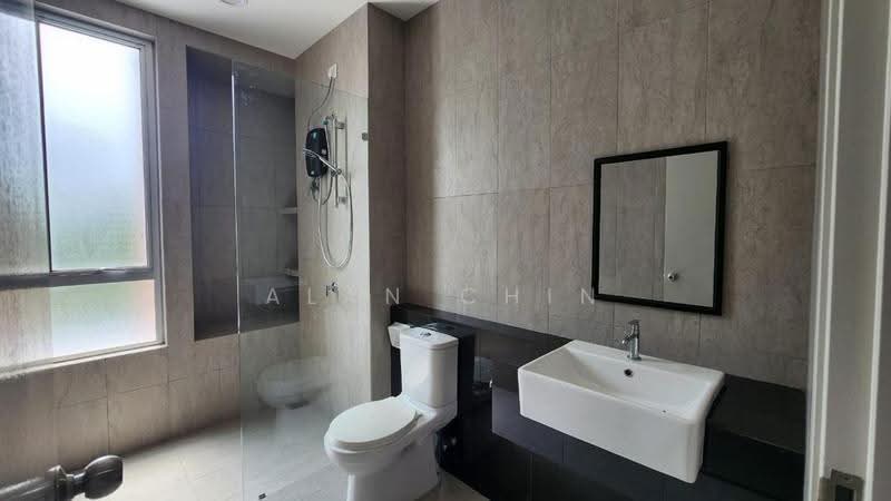 2-storey Terraced House for Rent in Bandar Gamuda Gardens (Rawang) - Alan Chin - Bathroom - PropertyGuru.com.my