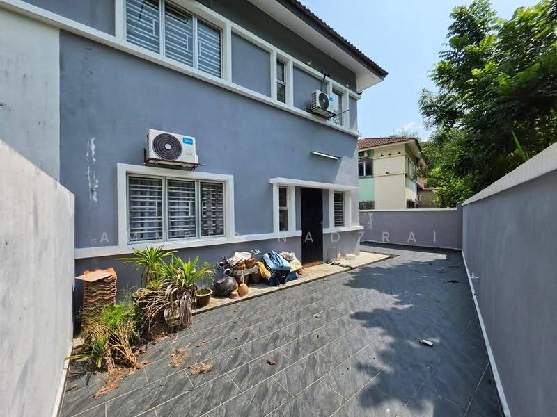 Semi-Detached House for Sale in Taman Tasik Semenyih (Semenyih) - Ammeer Nadzrai - Exterior - PropertyGuru.com.my