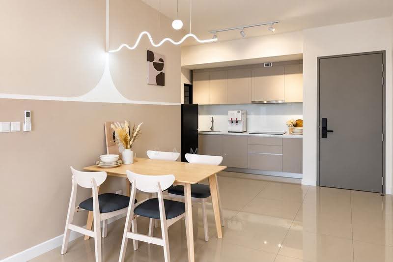 Kediaman Servis untuk Disewa di One Equine - Sam . - Dining Room - PropertyGuru.com.my