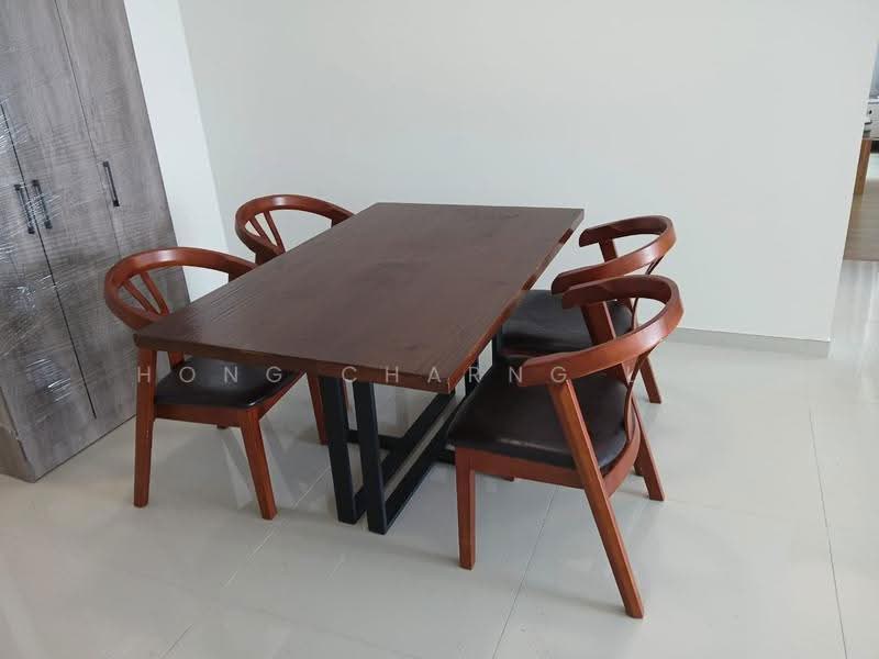 Condominium for Rent at Ataraxia Park @ Forest City - Hong Charng Lee - Dining Room - PropertyGuru.com.my
