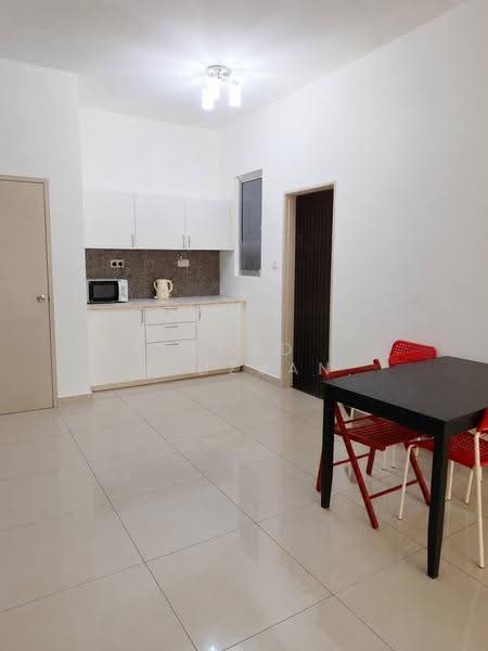 Kondominium untuk Dijual di Residensi Rampai (The Parc Tower) - Mohd Ridzuan - Kitchen - PropertyGuru.com.my