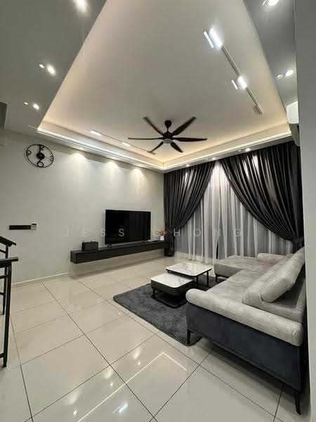 Townhouse for Rent in 16 Sierra (Puchong) - Jess Chong - Living Room - PropertyGuru.com.my