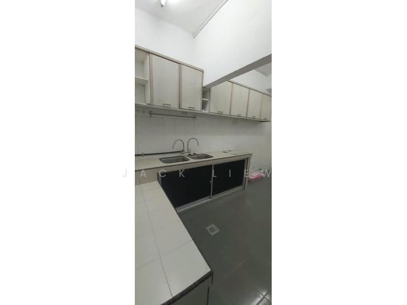 Rumah Teres 2-Tingkat untuk Disewa di Batu Caves (Selangor) - Jack Liew - Kitchen - PropertyGuru.com.my
